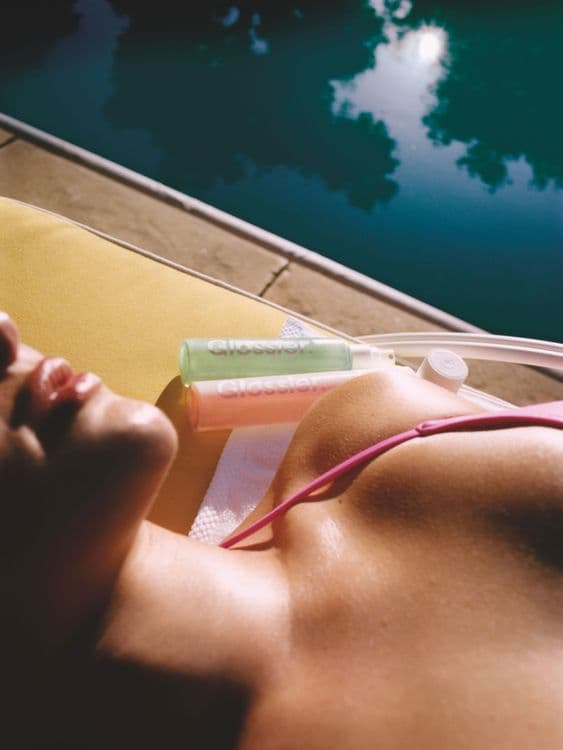 Glossier Body - Pia Riverola